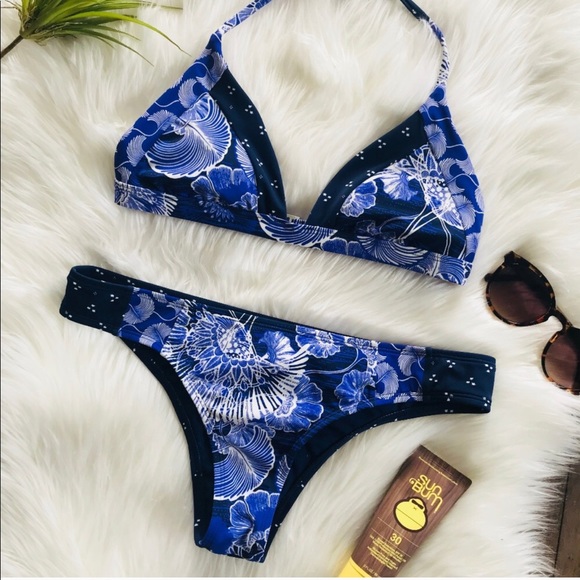 Roxy Other - Roxy Perpetual Water bikini set
